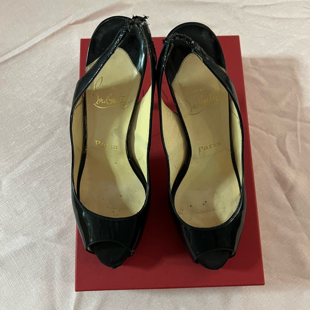 Christian Louboutin Glossy Black Peep-Toe Heels - Picture 4 of 11